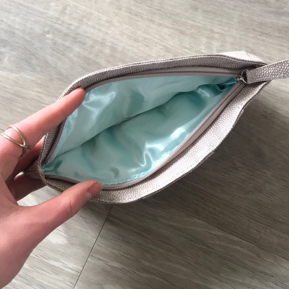 Giorgio Armani Clutch - Picture 3 of 3